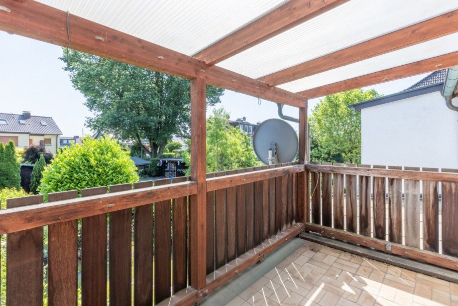 Balkon Obergeschoss Zweifamilienhaus Bottrop / Bottrop-Vonderort