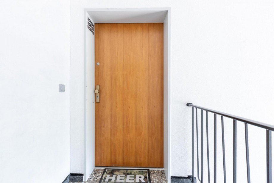 Eingangst�re Etagenwohnung Gladbeck