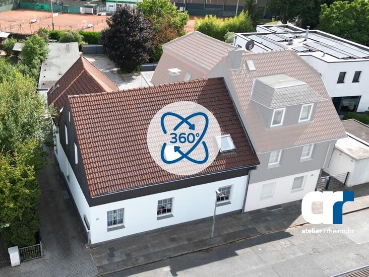 Au�enansicht Oberhausen Mehrfamilienhaus Viele Nutzungsm�glichkeiten in OB-Alstaden: gro�es Dreifamilienhaus mit Garagenhof