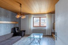 Wohnzimmer Obergeschoss Sanierungsbed�rftiges Zweifamilienhaus mit Traumgarten in OB-Sterkrade