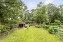 Garten Vielseitige DHH mit Traumgrundst�ck in Sterkrade