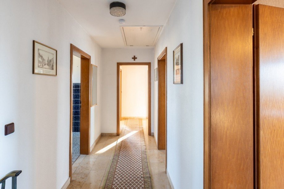 Flur OG Landhaus Krefeld / H�ls