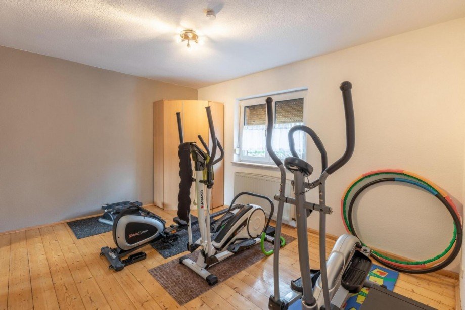 Zimmer OG Doppelhaush�lfte Oberhausen