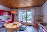 Bild (f957b1f1c5ca89360be951ced573dfda): Sanierungsbed�rftiges Zweifamilienhaus mit Traumgarten in OB-Sterkrade