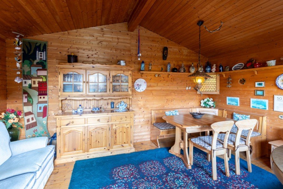 Gartenh�tte innen Zweifamilienhaus Oberhausen